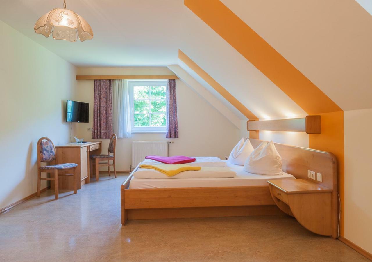 Stierschneider'S Weinhotel Wachau & Wiazhaus Spitz an der Donau Esterno foto